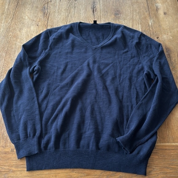 J. Crew V Neck Sweater - Picture 2 of 7